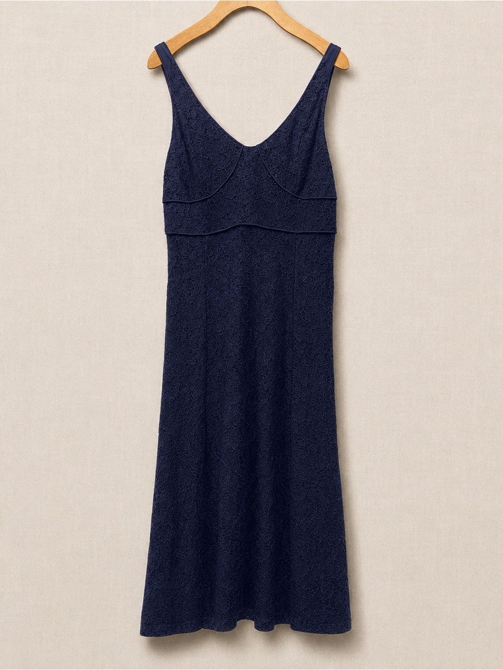 Babaton Marsden Lace Midi Dress Navy Blue Sleeveless Fit & Flare Size 4 - Picture 4 of 13